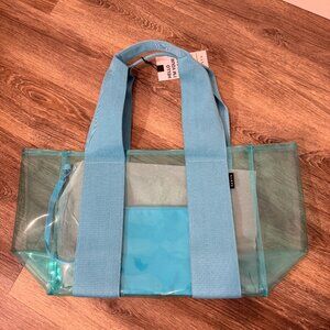 NWT STATE Wellington Cabana Tote Pool Blue Color